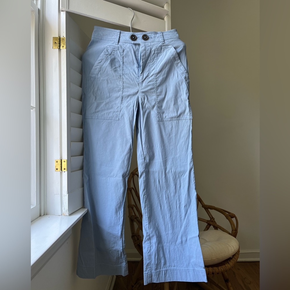 Worn twice Anthropologie blue trousers, size 00 with stretch